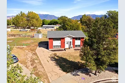 2816 W 1750 N, Clinton, UT 84015 - Photo 30