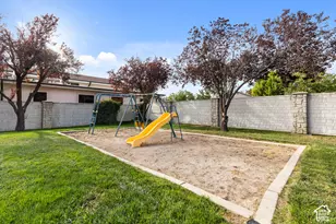 221 E Fort Union Blvd S, Midvale, UT 84047 - Photo 20