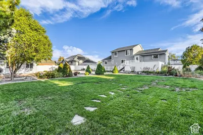 1106 W 2700 S, Syracuse, UT 84075 - Photo 12
