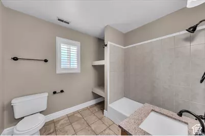 1106 W 2700 S, Syracuse, UT 84075 - Photo 18
