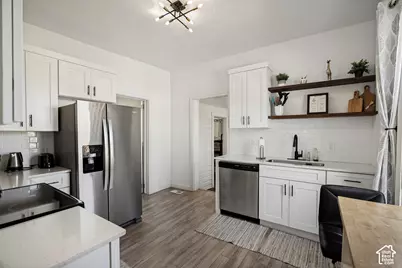 245 N 4th St, Tooele, UT 84074 - Photo 12