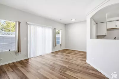 62 W 1970 N, Tooele, UT 84074 - Photo 4