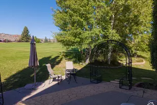 2565 S Country Club Dr W, Garden City, UT 84028 - Photo 10
