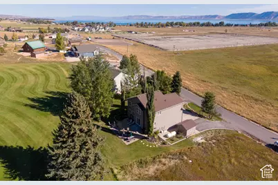 2565 S Country Club Dr W, Garden City, UT 84028 - Photo 6