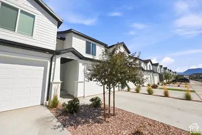 898 E Lubber Ln, Saratoga Springs, UT 84045 - Photo 2