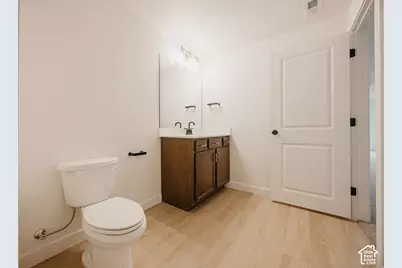 5233 S Paramount Dr, Riverdale, UT 84405 - Photo 32