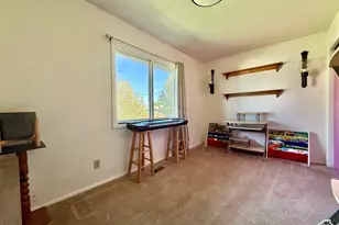 240 W 350 N, Vernal, UT 84078 - Photo 14