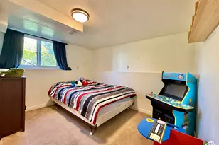 240 W 350 N, Vernal, UT 84078 - Photo 22