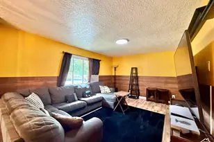 240 W 350 N, Vernal, UT 84078 - Photo 8