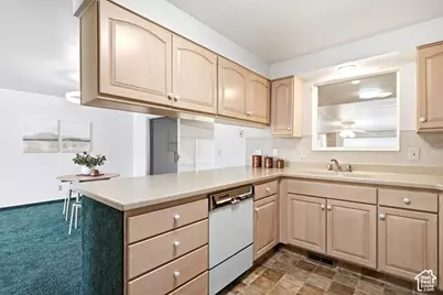 1217 E 1100 S, Clearfield, UT 84015 - Photo 8