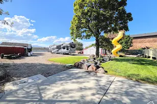 10564 S Weeping Willow Dr, Sandy, UT 84092 - Photo 40