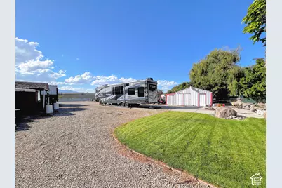 10564 S Weeping Willow Dr, Sandy, UT 84092 - Photo 38