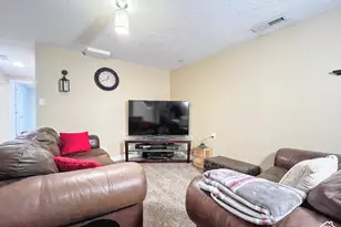10564 S Weeping Willow Dr, Sandy, UT 84092 - Photo 24
