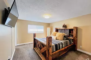 10564 S Weeping Willow Dr, Sandy, UT 84092 - Photo 18