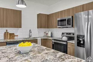 292 E 1650 N, North Ogden, UT 84404 - Photo 6