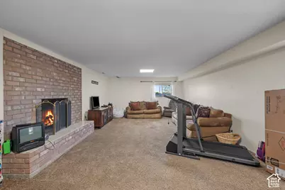 2098 N Droubay Rd, Tooele, UT 84074 - Photo 18