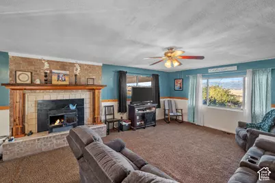 2098 N Droubay Rd, Tooele, UT 84074 - Photo 4