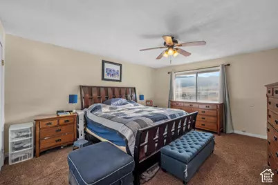 2098 N Droubay Rd, Tooele, UT 84074 - Photo 8