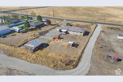 2098 N Droubay Rd, Tooele, UT 84074 - Photo 30