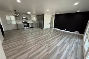 5058 S 550 W, Washington Terrace, UT 84405 - Photo 2