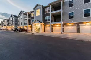 4217 W Jarvis Ln, Herriman, UT 84096 - Photo 2