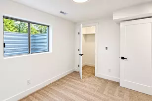 342 E 600 N, Logan, UT 84321 - Photo 12