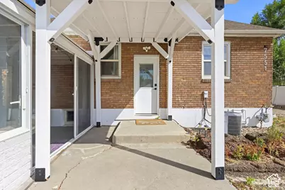 7551 S 2230 W, West Jordan, UT 84084 - Photo 4