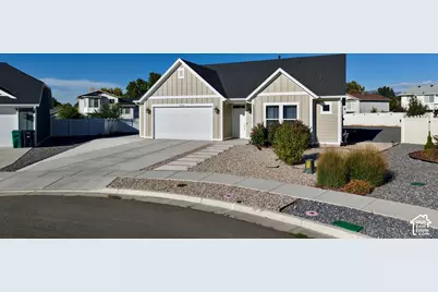 3068 W 4475 S, Roy, UT 84067 - Photo 2