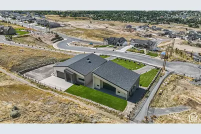 382 N 900 E, Providence, UT 84332 - Photo 6