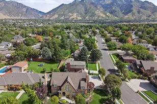 8415 S Red River Rd, Sandy, UT 84093 - Photo 100
