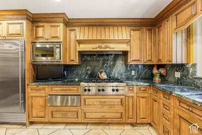 8415 S Red River Rd, Sandy, UT 84093 - Photo 16