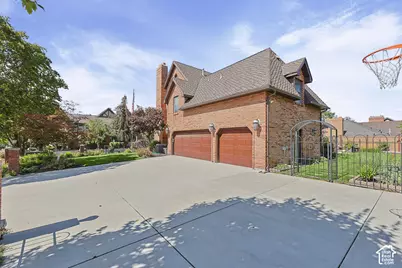 8415 S Red River Rd, Sandy, UT 84093 - Photo 88