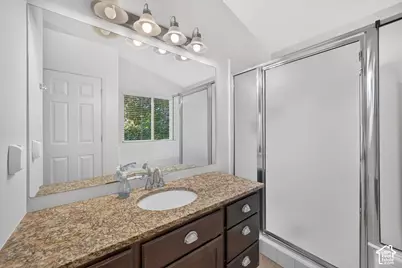 943 Meadowlark Ln, West Bountiful, UT 84087 - Photo 22