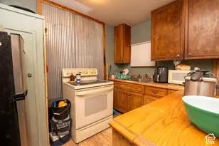 118 S 200 W, Minersville, UT 84752 - Photo 10