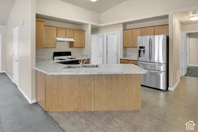 492 W Indian Camp Rd, Ogden, UT 84404 - Photo 6