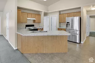 492 W Indian Camp Rd, Ogden, UT 84404 - Photo 6