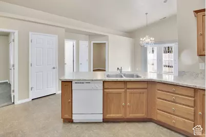 492 W Indian Camp Rd, Ogden, UT 84404 - Photo 8
