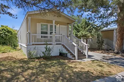 1593 W Indian Summer Drive Dr N, Salt Lake City, UT 84116 - Photo 2
