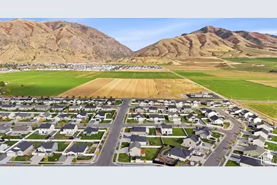 698 E 600 S, Hyrum, UT 84319 - Photo 38