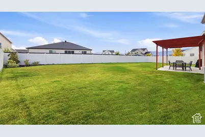 698 E 600 S, Hyrum, UT 84319 - Photo 30