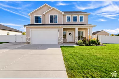 698 E 600 S, Hyrum, UT 84319 - Photo 1