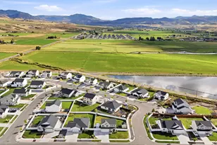 698 E 600 S, Hyrum, UT 84319 - Photo 36