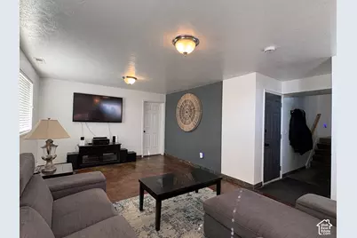 7522 S Highland Hollow Cove Cv W, West Jordan, UT 84084 - Photo 6