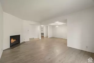 667 E 4025 S, Millcreek, UT 84107 - Photo 10