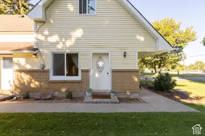 140 W 9100 S, Paradise, UT 84328 - Photo 8