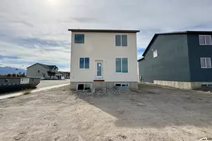 2730 W Aleutian Dr, Ogden, UT 84404 - Photo 2