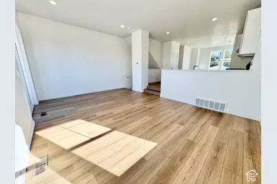 1706 N 1600 W, Layton, UT 84041 - Photo 4