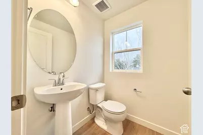 1712 N 1600 W, Layton, UT 84041 - Photo 8