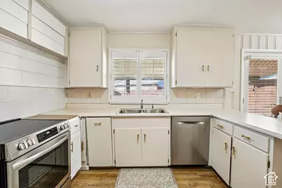 68 W Columbia Dr, Midvale, UT 84047 - Photo 16