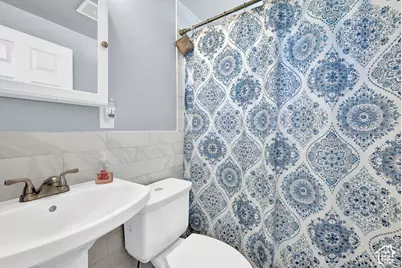 1558 N 400 W, Sunset, UT 84015 - Photo 18